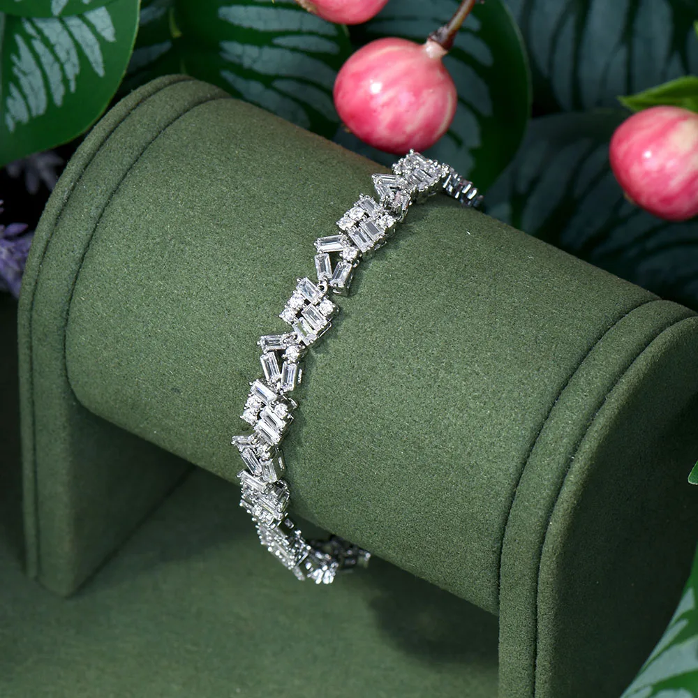 

HIBRIDE Trendy Party Exquisite AAA Cubic Zirconia Bracelet For Female Baguette Women Wedding Jewelry Accessories B-179