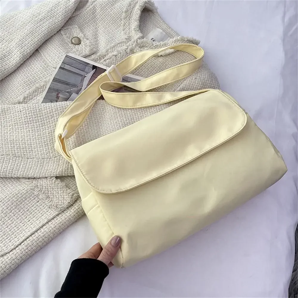 

Canvas Shoulder Bags Women Simple Large Capacity Students Couples Shoulder Crossbody Commuter Casual Versatile Class Tote Bag