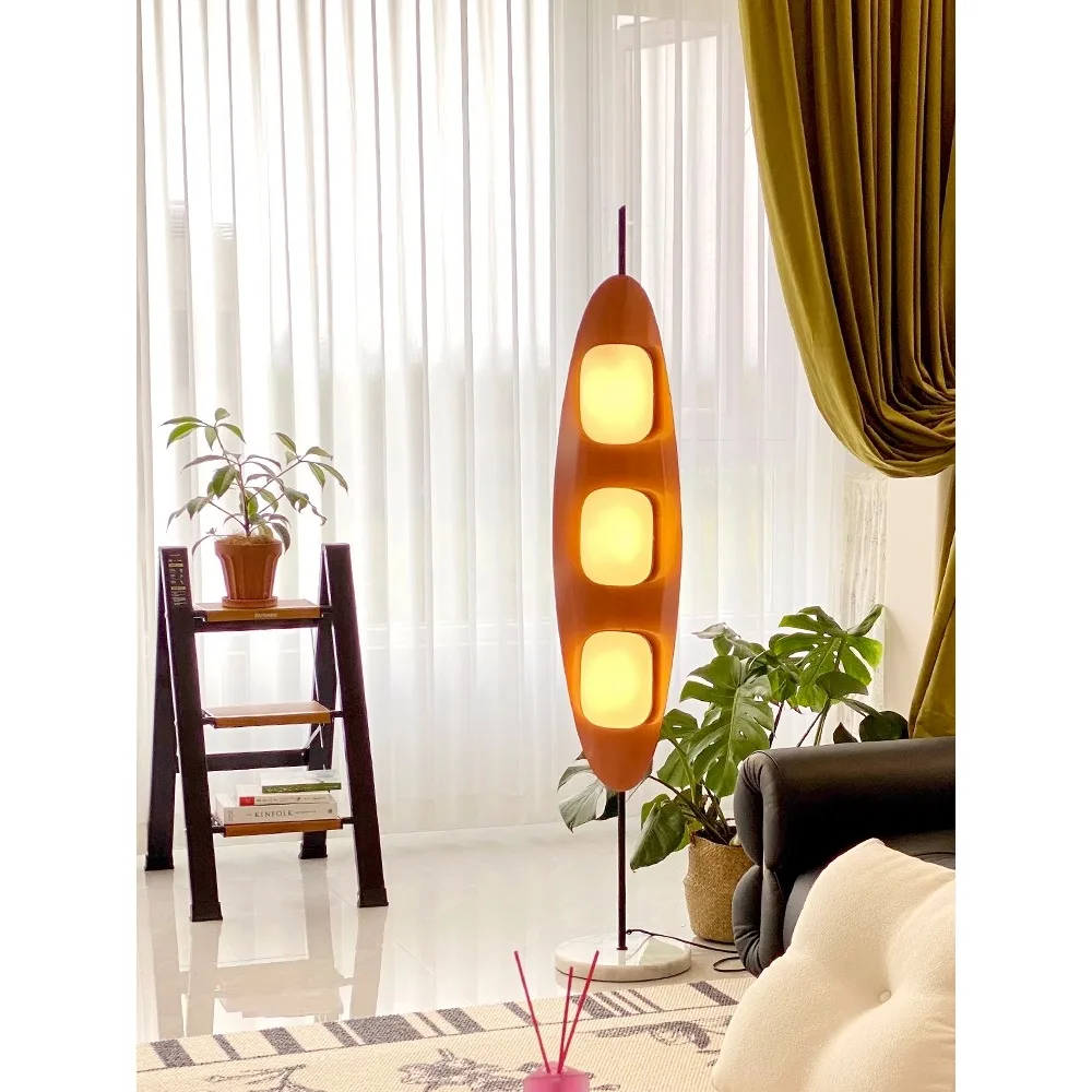 Living room sofa side several sailboat vertical retro floor lamp high-end sense decorative lights