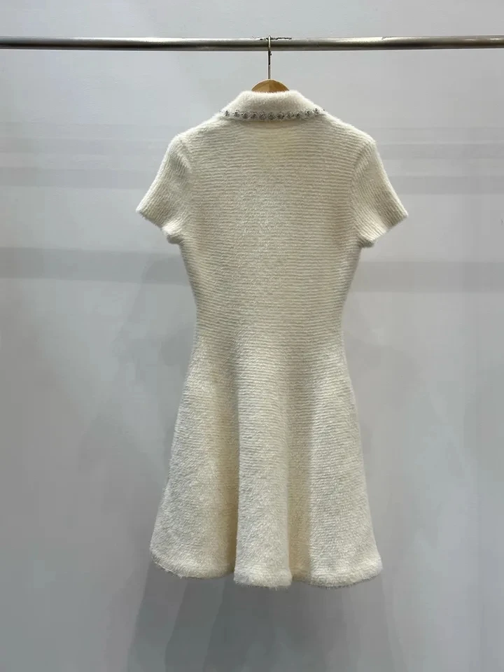 2024 new women's fashion short-sleeved lapel ivory white plush knitted dress