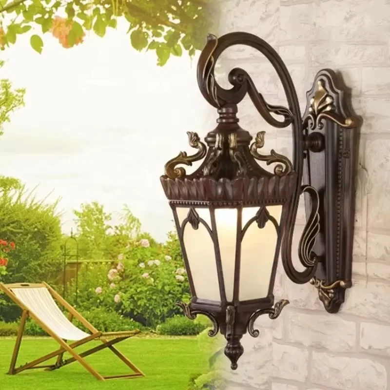 Manufacturer price: European outdoor retro wall lamp, exterior wall installation, classic retro outdoor LED door wall lamp