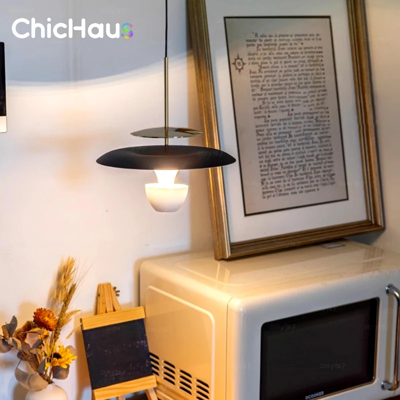 

Минималистичный ретро подвесной светильник для изголовья кровати, известный в Интернете подвесной светильник для бара, столовой, гостиной, спальни, современная люстра