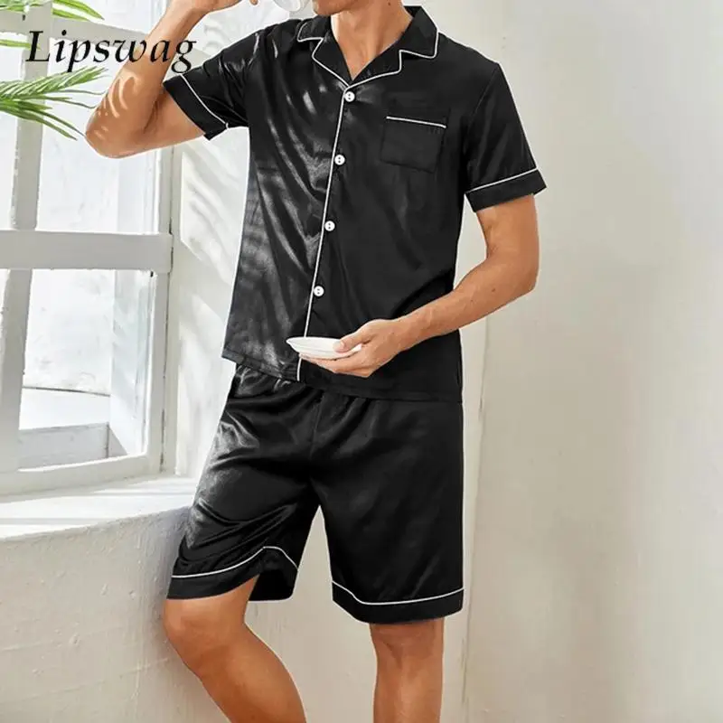 

Летний повседневный дышащий комплект из двух предметов 2026: мужская пижама, винтажная полосатая рубашка с коротким рукавом на пуговицах и шорты, мужской костюм