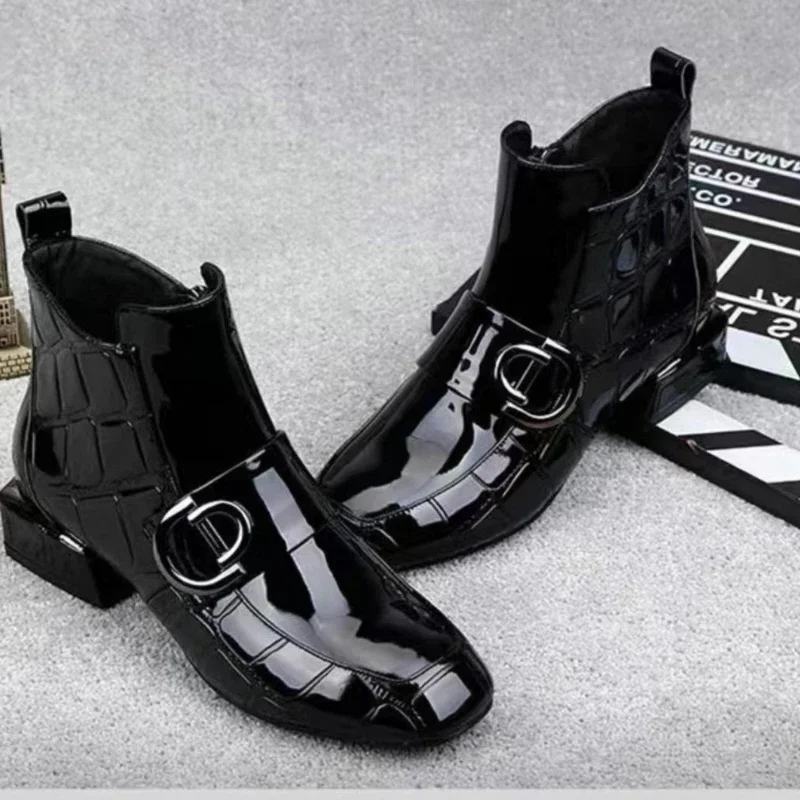 

Lacquer Leather Short Boots Women 2024 New Four Seasons British Fashion Plush Comfort Boots Outdoor Walking Casual Shoes