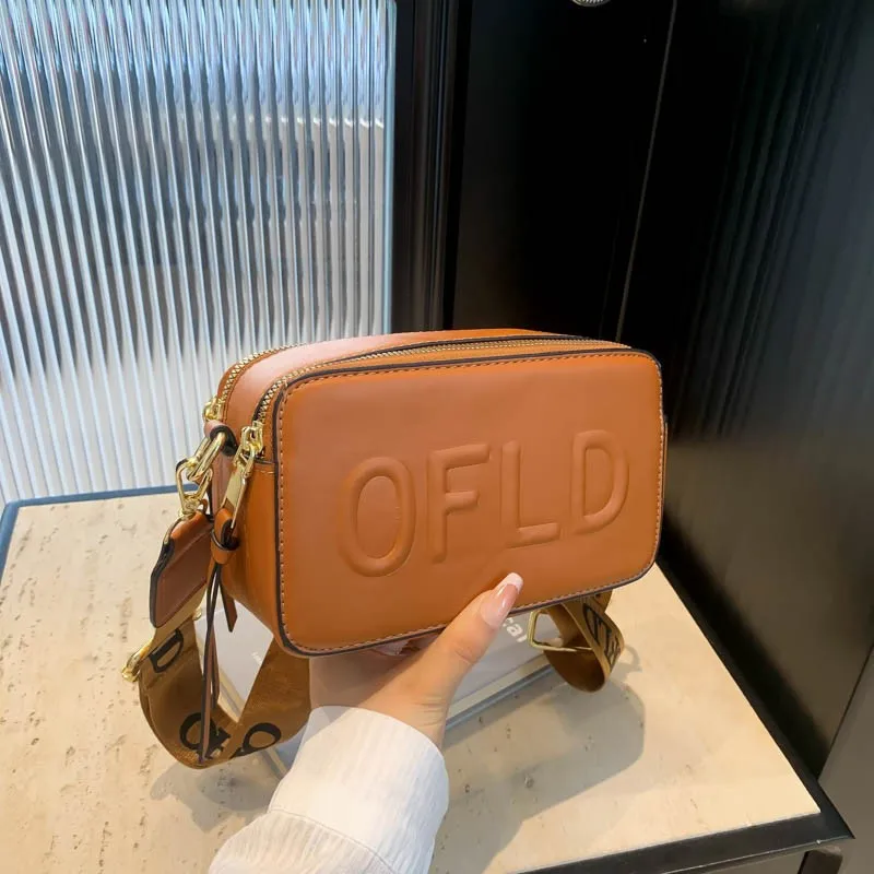 

Exquisite Minimalist Vintage Crossbody Bag For Women Leather Unique Solid Color Large Capacity Stylish Fashion Design