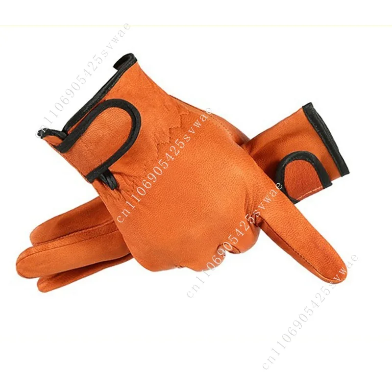 Men's labor insurance gloves are made of sheepskin fabric, which is strong, durable and resistant to high temperature.
