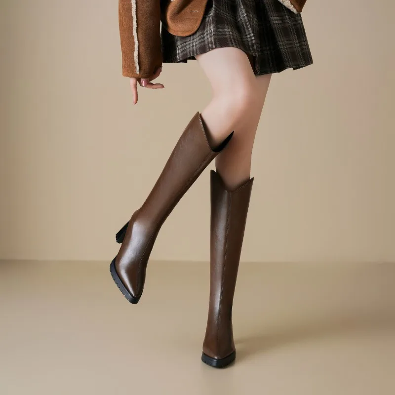 

2025 НОВЫЕ длинные сапоги для женщин, женские сапоги до колена с острым носком, элегантные качественные осенне-зимние трендовые непромокаемые ботинки