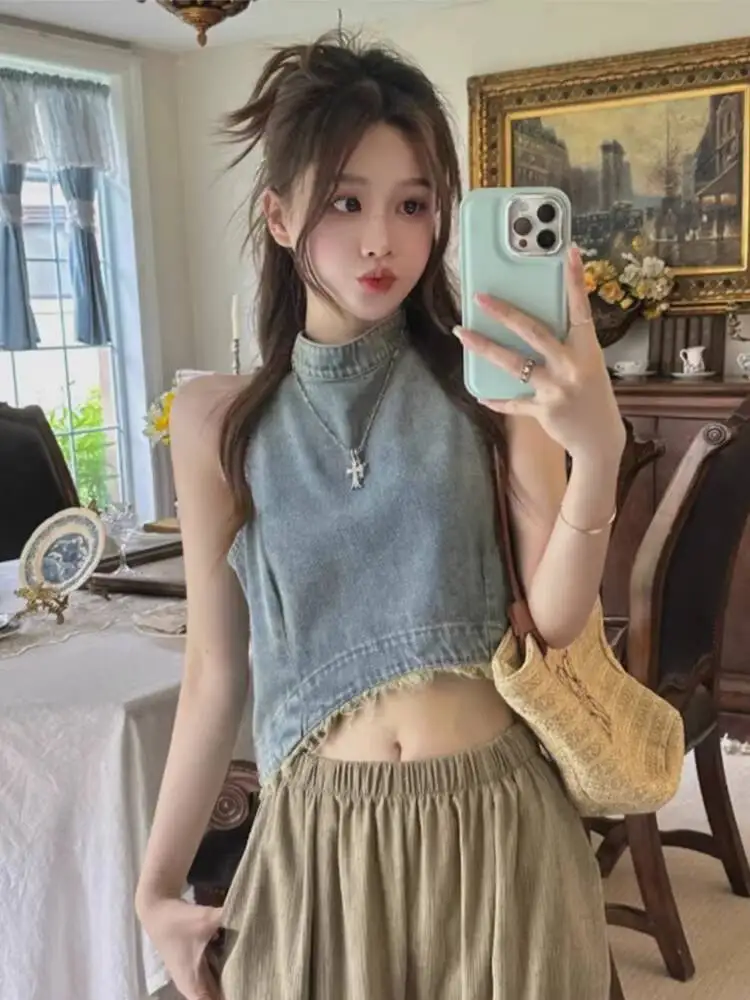 

Women's Vintage Frayed Asymmetrical Denim Vest 2026 Spring Casual Slimming Cropped Sleeveless Top Streetwear