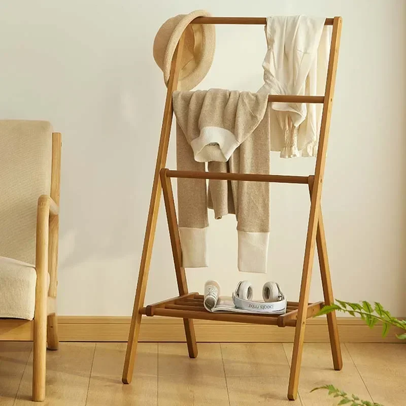 Faltbarer Kleiderständer, Nachttisch-Kleiderbügel fürs Schlafzimmer, Freistehender Handtuchhalter fürs Badezimmer, Platzsparender Kleiderständer