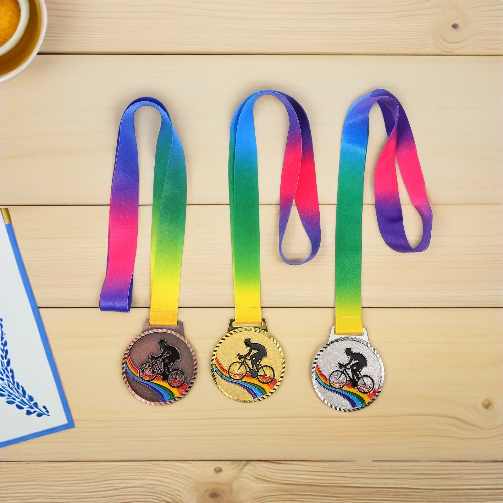 

3pcs Bicycle Competition Medals Gold Silver Bronze Zinc Alloy Sports Award Medal Lightweight Durable for Cycling Event Track