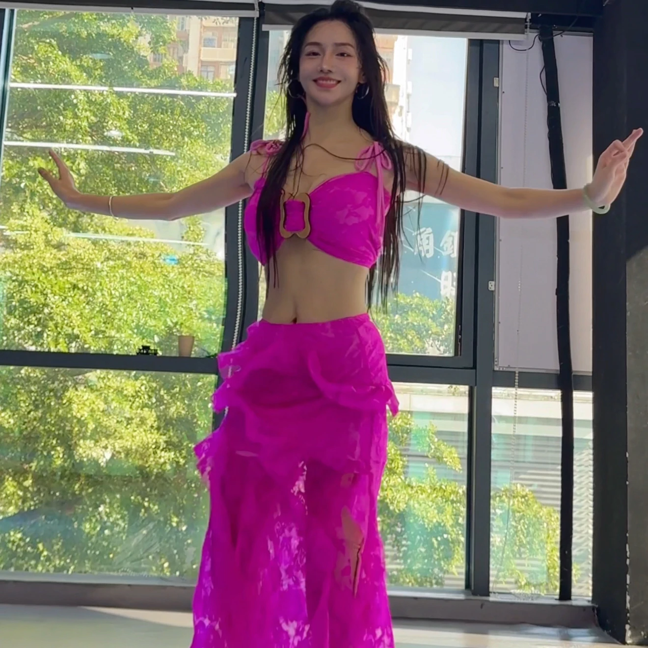 

Новый женский сексуальный темпераментный наряд для танца живота, высококачественный кружевной комплект для взрослых, профессиональный тренировочный костюм для восточного танца