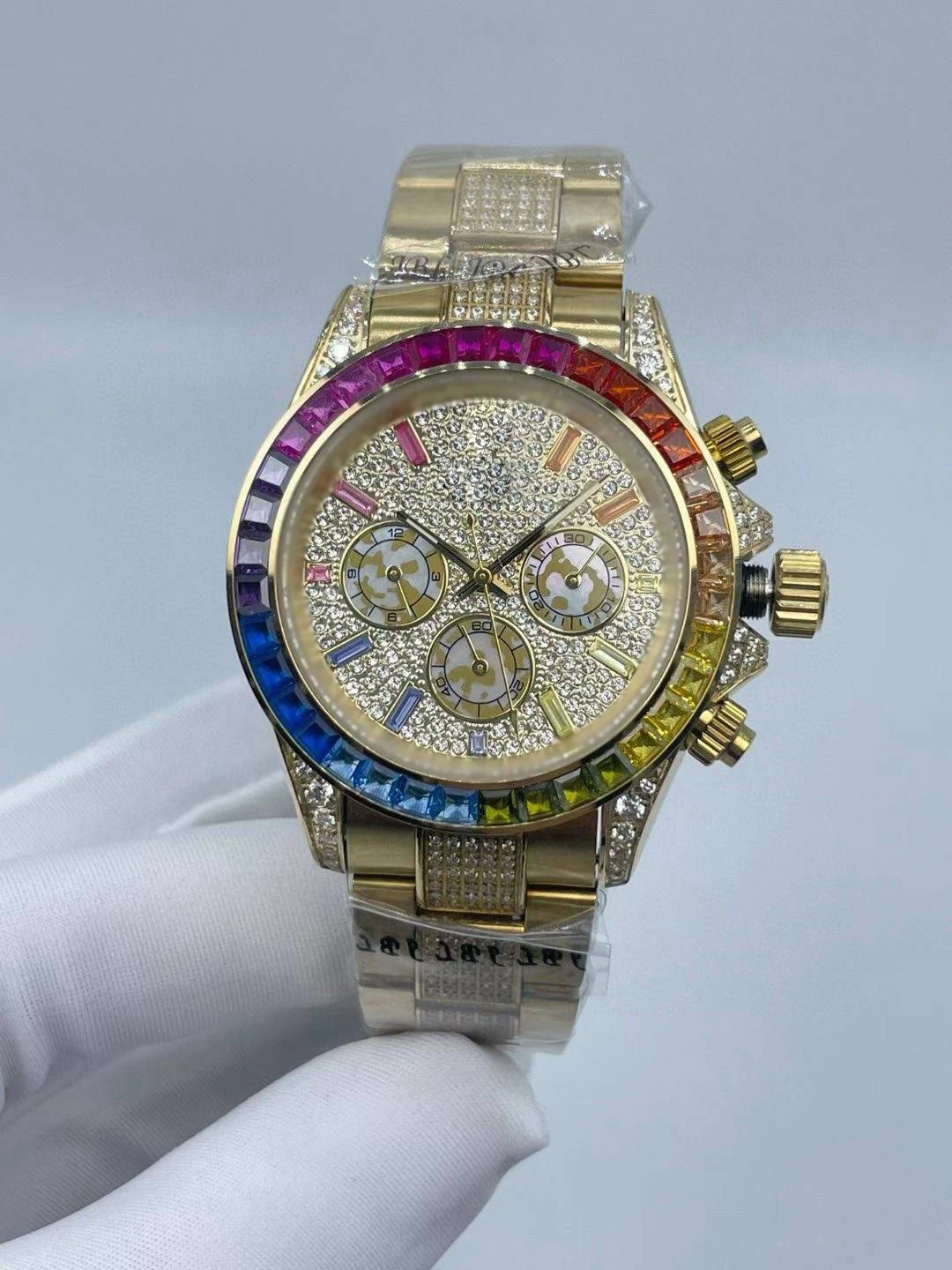 Luxury Mens Wrist Watch with Middle Row Diamond Starry Rainbow Diamond: 40mm Gold Dial, Auto Calendar, Waterproof\