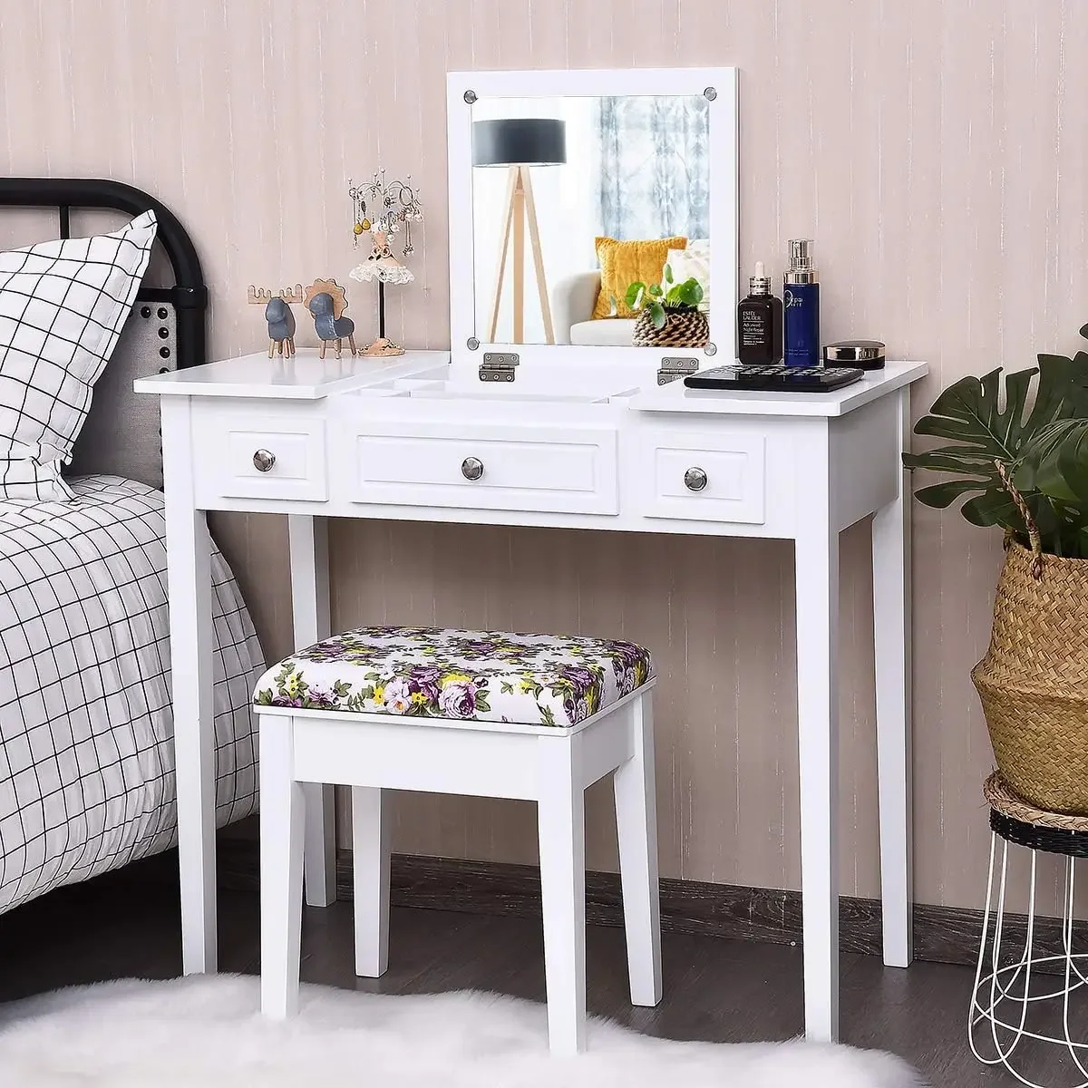 Makeup Vanity Desk with Flip Top Mirror and 3 Drawers, 7 Storage Compartments, White Writing Desk Dressing Table Vanity Set