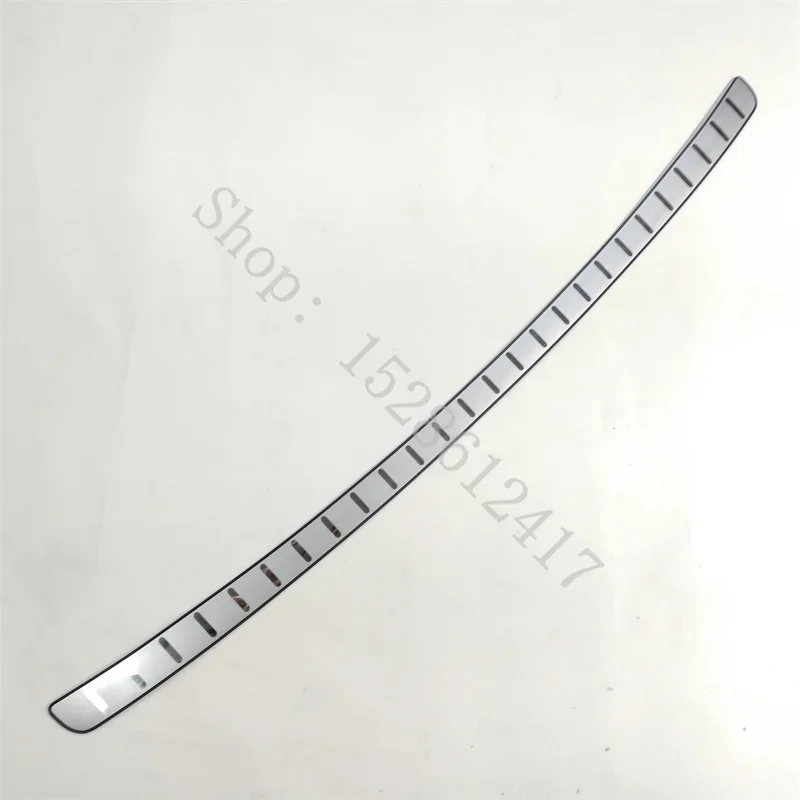For Peugeot 3008 3008GT 2016 2017~2021 stainless steel car Rear Bumper Protector Sill Trunk Tread Plate Trim Car Accessories
