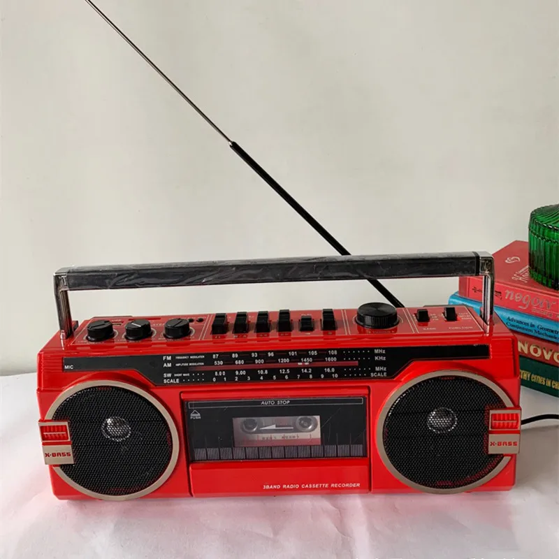 Retro Old Style Cassette Radio Portable Wireless Bluetooth Speakers Outdoor Multi-band Radio Recorder AM/FM/USB MP3 Music Player