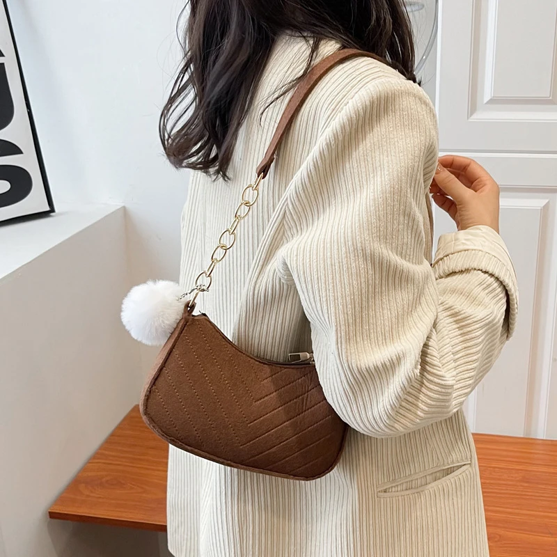 Women Felt Underarm Handbag With Soft Plush Keychain Fashion Vintage Handbag Women Shoulder Bags Casual Purse Gift