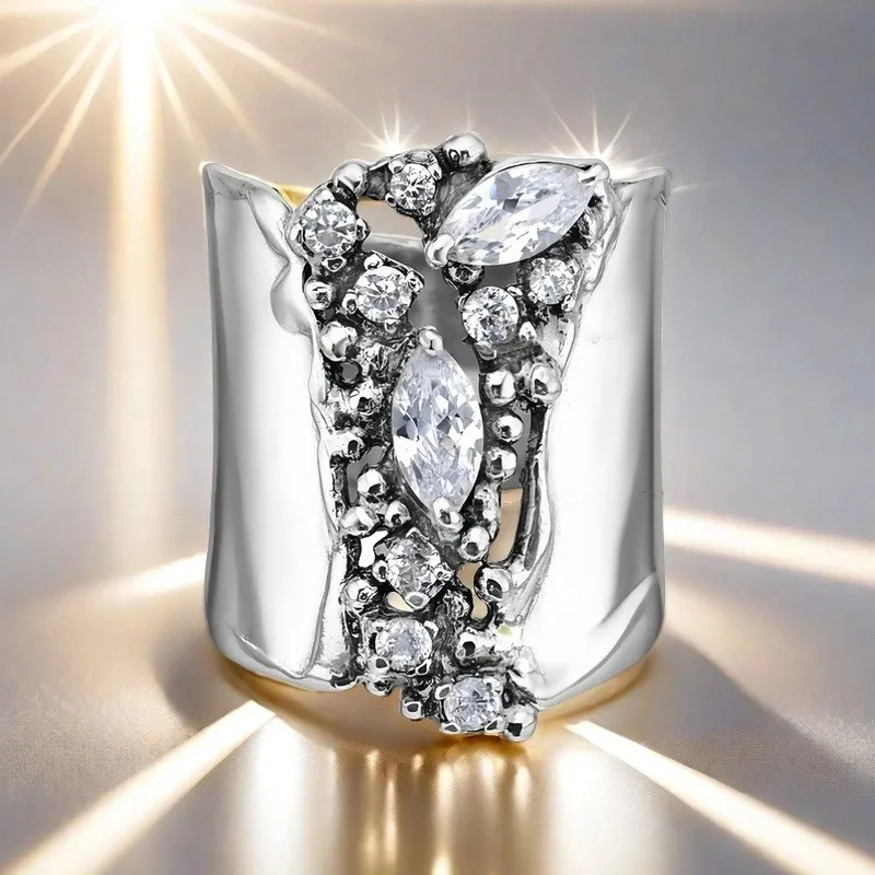 Fashionable, atmospheric, irregular design, hollow out wide face ring, party dress, wedding ring, give her or his holiday gift