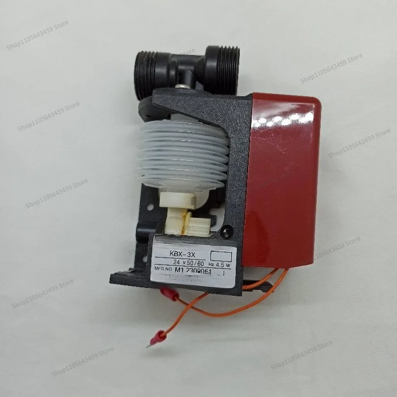 For 30/32/33/35/37 color expander 2 supplementary pumps I013127/I013133/I013138