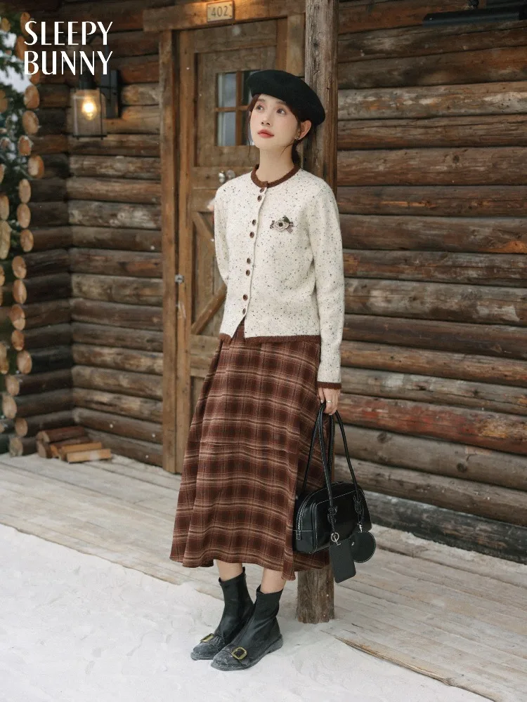 

Preppy Vintage Plaid Elastic Waist Midi Skirt Women Winter Casual High Waisted A-Line Long Skirt Warm Fashion Outfit for Ladies