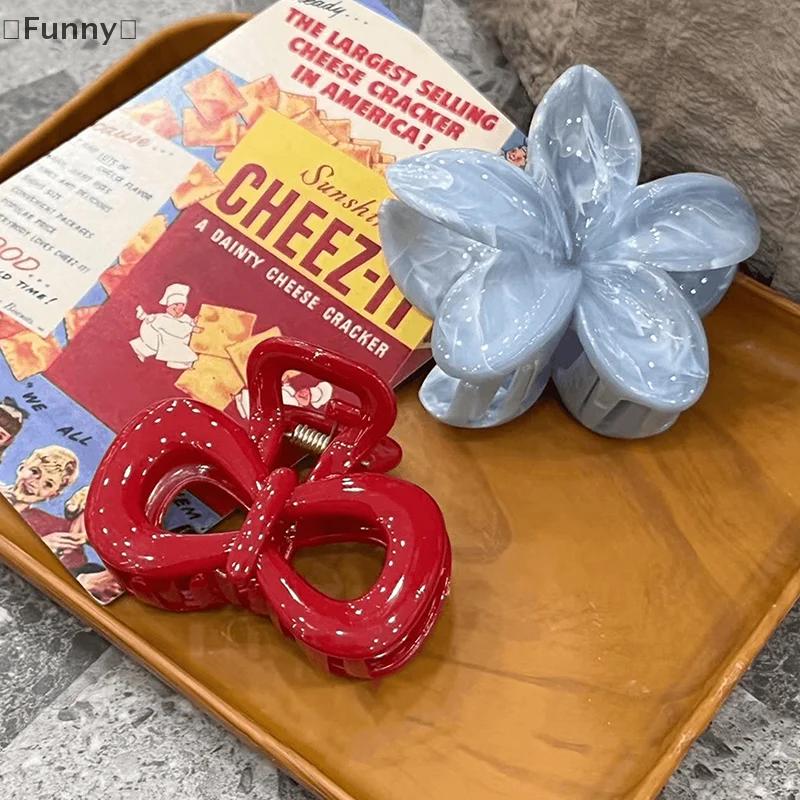 

2pcs/set Vintage Bow Grab Clip Korean Large Luxury Wave Shark Clip Hair Claw Hair Decoration Hairpin Girl Hair Accessory