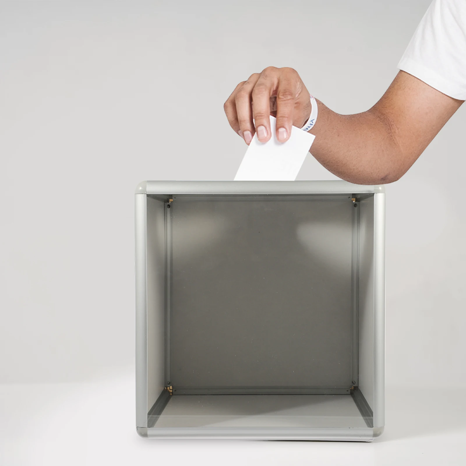 

Transparent Raffle 30x30x30cm Donation Boxes for Fundraising Multi function Ballot Box Acrylic Lottery Container Safe Storage
