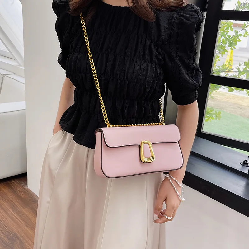 حقيبة الإبط العصرية على الطراز الكوري للنساء - تصميم فاخر وخفيف الوزن على الموضة، حقيبة كروس متعددة الاستخدامات 2025 للنساء #1