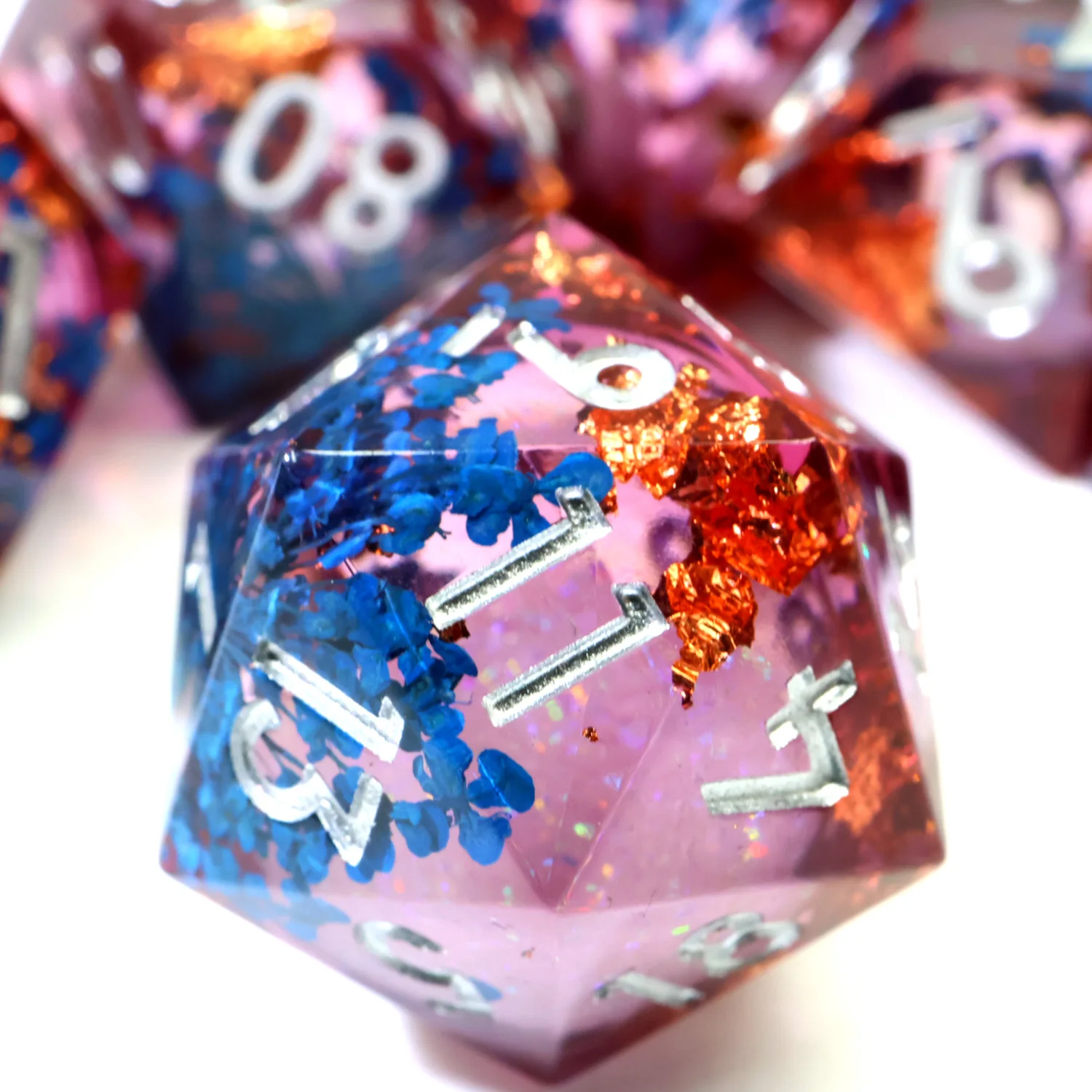 

Liquid Core DND Dice Set Handmade Sharp Edge Resin Polyhedral Dice with Real Blue Dried Flowers for Role Playing Game-Liquid6