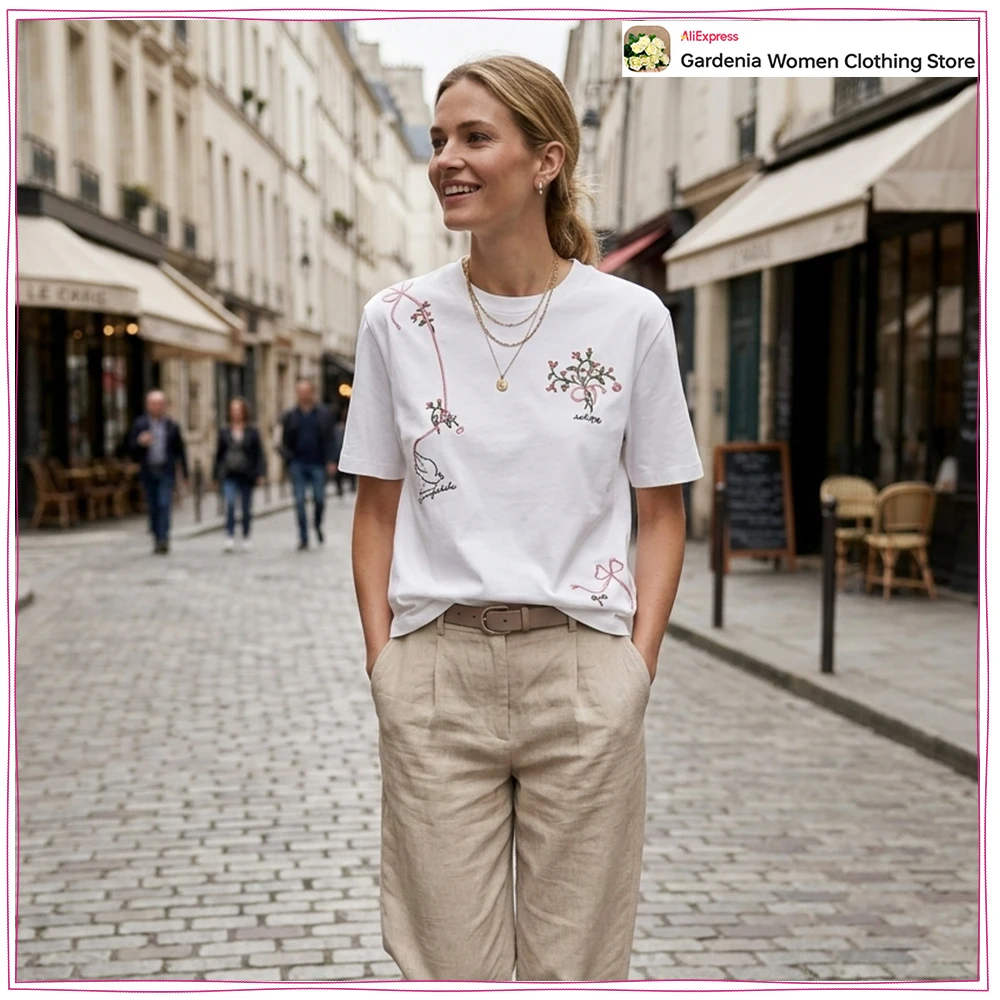 

Stylish Contrasting Embroidered Floral T-shirts for Women New in Summer Round Neck Short Sleeves Tees Comfy White Cotton T-shirt