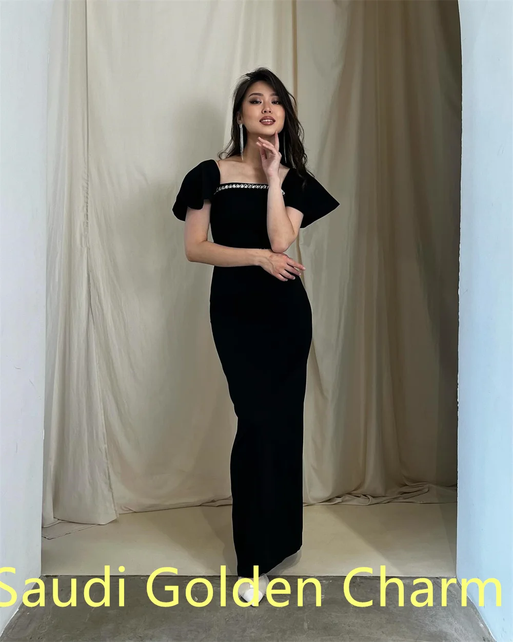 

Customized Temperament Black Jersey Homecoming Dress Modern Square Collar Cap Sleeve Short Sleeves Mermaid Zipper Back Party Dr
