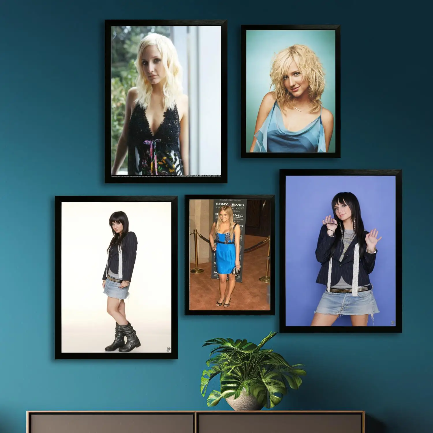 Ashlee Simpson Canvas Art Poster and Wall Art Picture Print, Modern Family Bedroom Decor Posters,Decorative painting