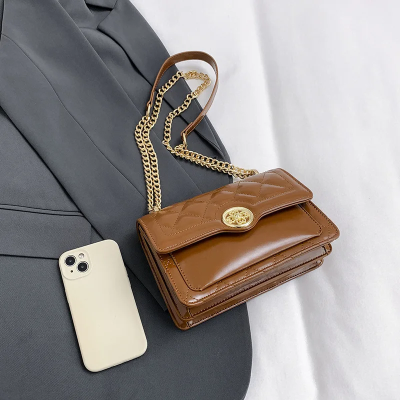 2025, leichte Luxus-Designer-Tasche für Damen – kleine quadratische Umhängetasche mit glänzender Stickerei und Kette