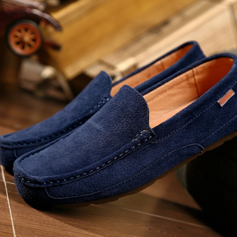 

2022 New Mens Loafers Low Top Fashion Casual Shoes Comfortable Pig Suede Walking Shoes Convenient Wear-Resisting Driving Shoes