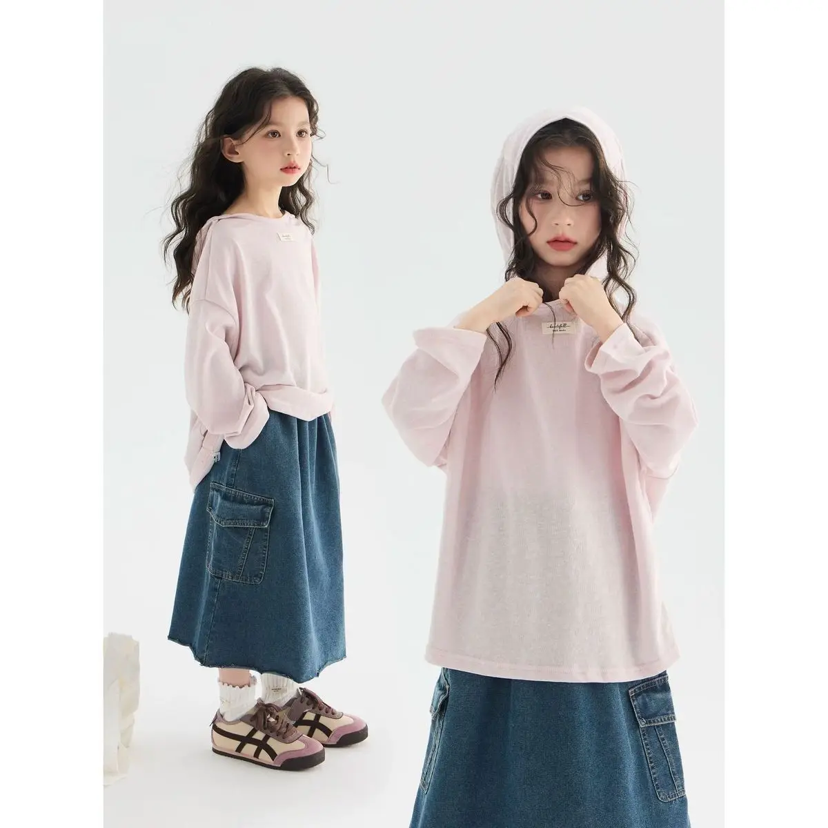Girls Clothing Set 2026 Spring New Childrens Pink Stylish Hoodie and Denim Frayed Hem Skirt Two-Piece Set