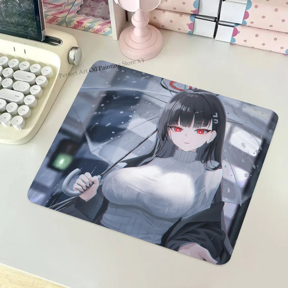 Blue Archive Tsukatsuki Rio Anime Gir Mousepad Small LockEdge Mouse Pad For Gamers Computer Desk Pad Rectangular Anti-slip