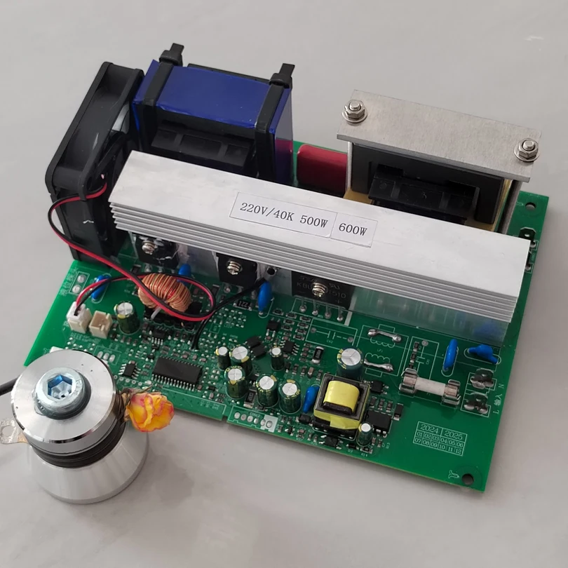 28 كيلو هرتز 400 واط مولد بالموجات فوق الصوتية ثنائي الفينيل متعدد الكلور للغسالات الصناعية