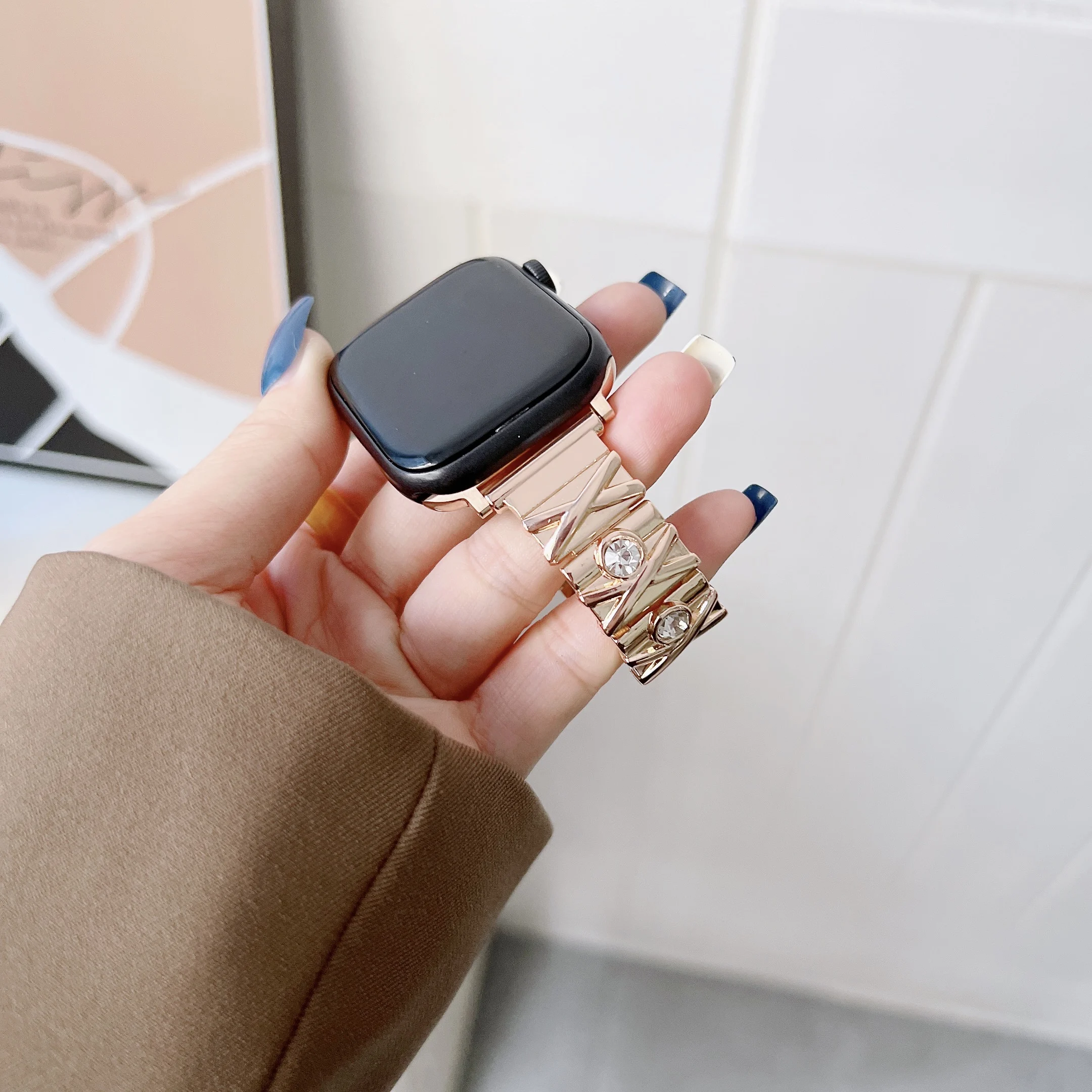 Metal diamond strap for Apple watch 6 5 4 3 SE 44mm 42mm 40mm 38mm Women bracelet wristband For iwatch series 8 7 45mm 41mm band