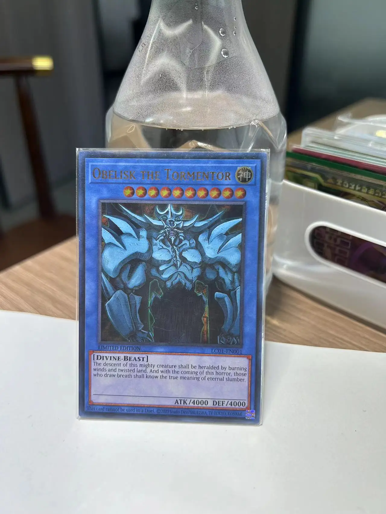 

Юбилейная карта Yu-Gi-Oh LC01-EN001 15th UR TCG первого поколения, обелиск, англоязычная Коллекционная игрушечная карточка (не оригинальная)