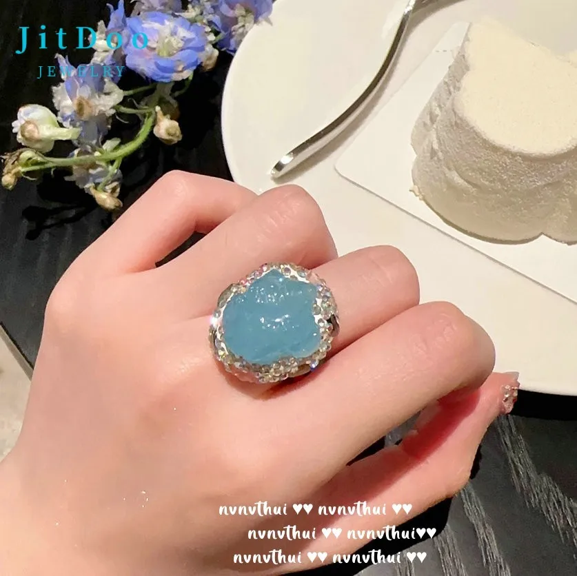 

JitDoo Vintage Palace Style Water Blue Cubic Zirconia Rings for Women With Stones Engagement Wedding Female Fine Jewelry