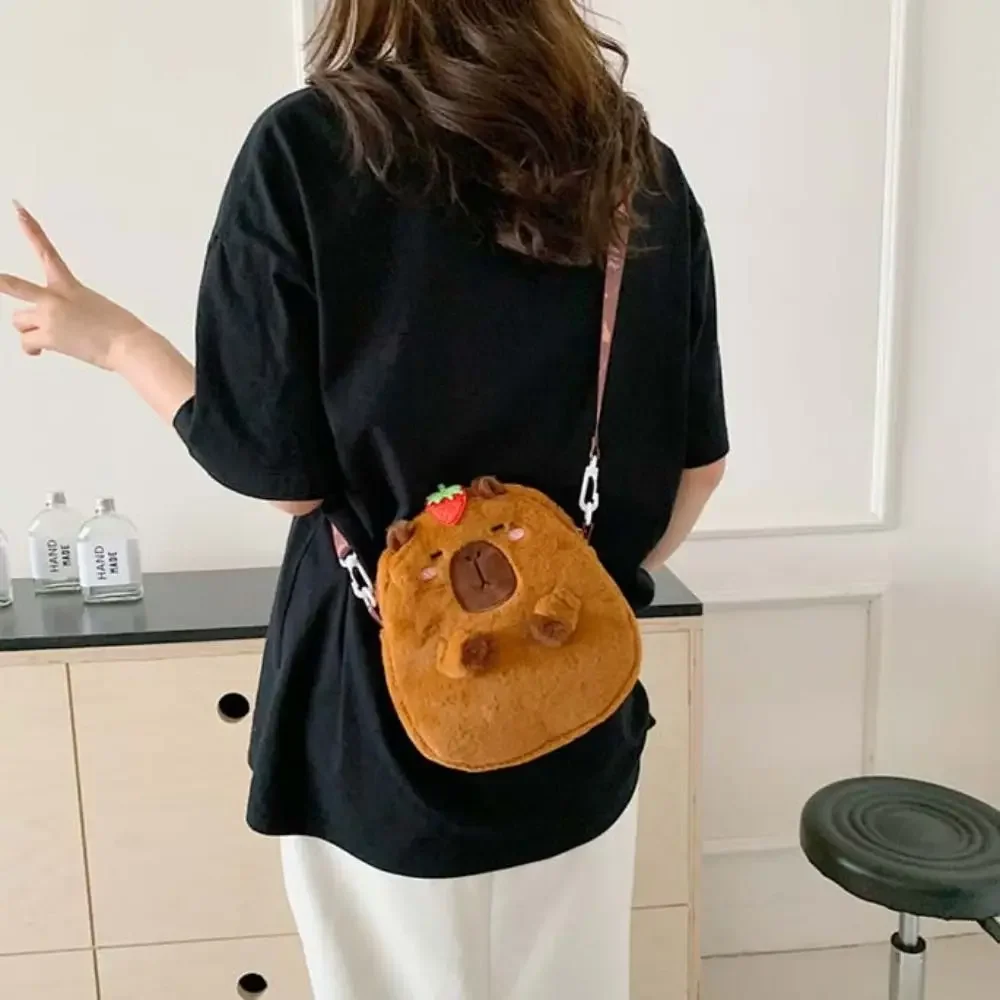 Animal Cartoon Capybara Plush Shoulder Bag Large Capacity Stuffed Capybara Crossbody Bag Cotton Zipper Cartoon Capybara Handbag