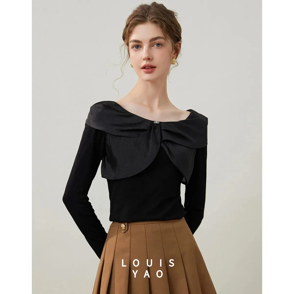 

LOUISYAO Shawl-collar Round Neck T-shirt 2025 Spring Autumn Pullover Slightly Stretchy Slim-fit Women's Long Sleeve Tees