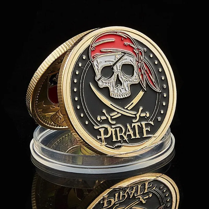 New One Piece anime peripheral creative Luffy gold coin skull commemorative medal pirate ship birthday custom commemorative coin