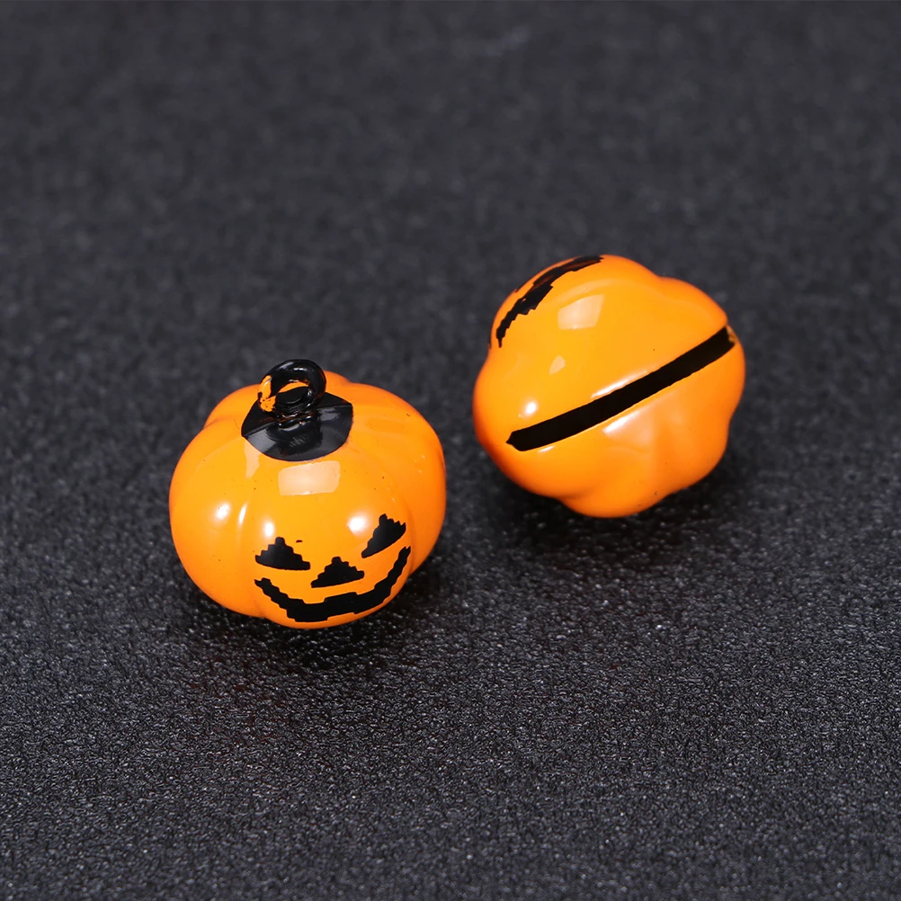 

4 Pcs Pumpkin Bells Pumpkins Halloween Dog Pendant Cat Collar Charm Cart Pet Cartoon