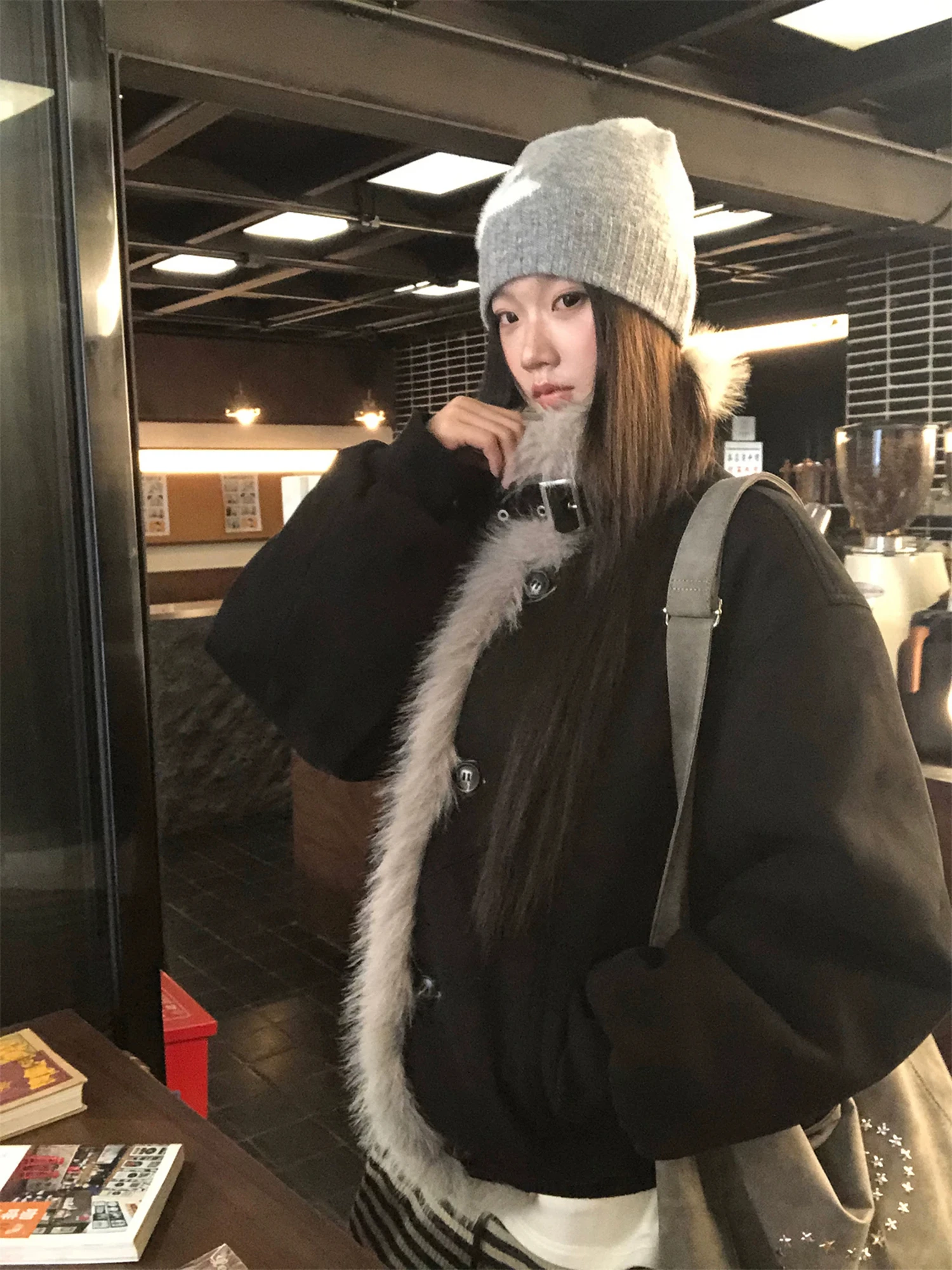 Y2K Grunge Faux Fur Trim Stand Collar Suede Bomber Jacket Women Oversized Long Sleeve Fall Winter Streetwear Outerwear