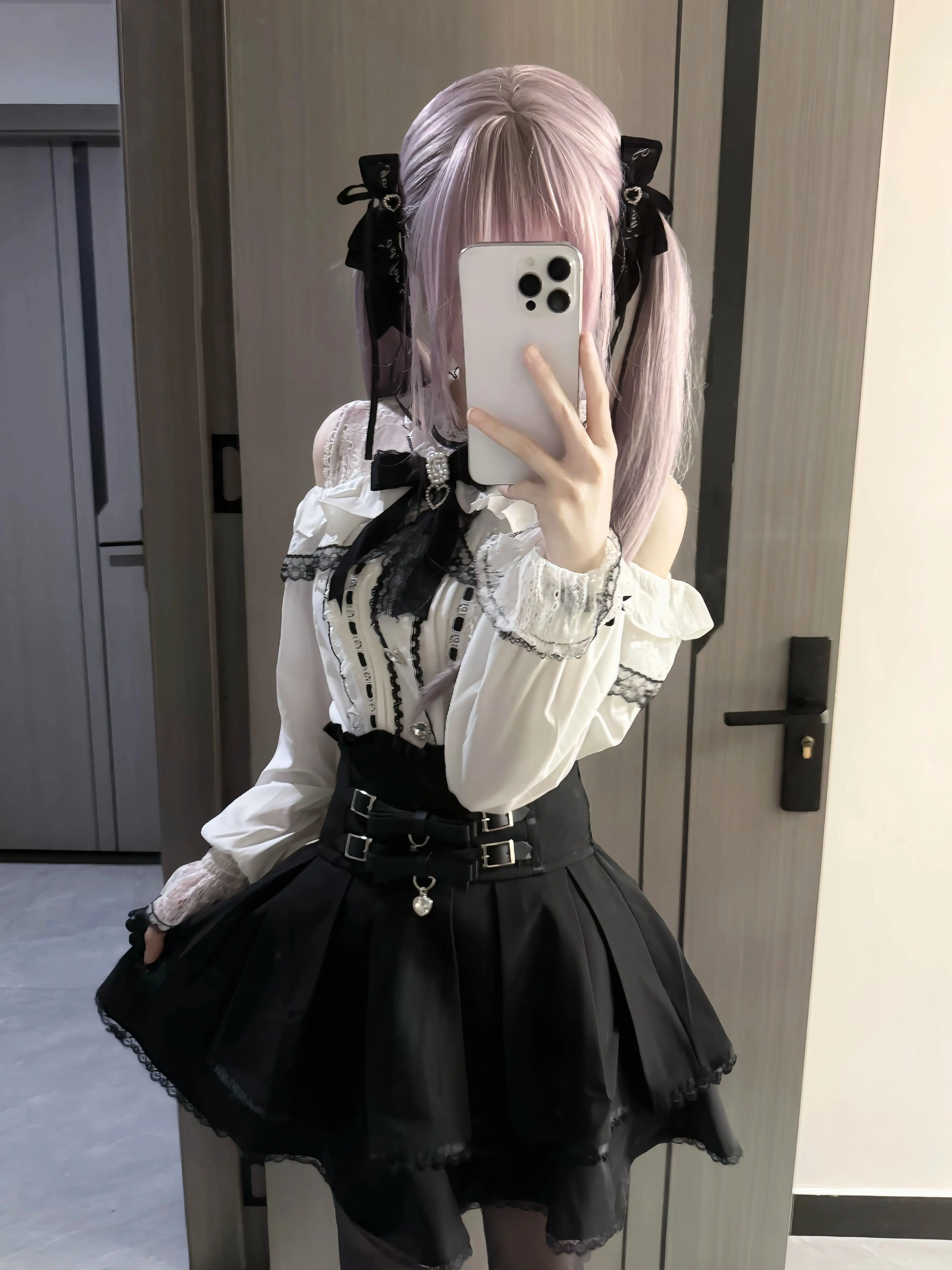 Японский комплект Kawaii J-Fashion Jirai Kei Ryousangata из 2 предметов: милая кружевная блузка с открытыми плечами и мини-юбка с высокой талией для женщин