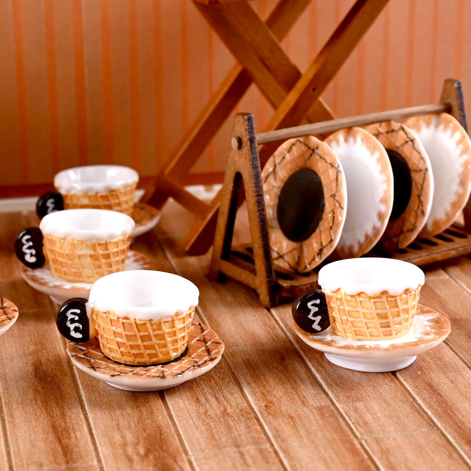 

DIY Miniature Dollhouse Latte Creative Biscuit Simulation Coffee Mug Mini Cup Model Toys for Home Decor Accessories Gift