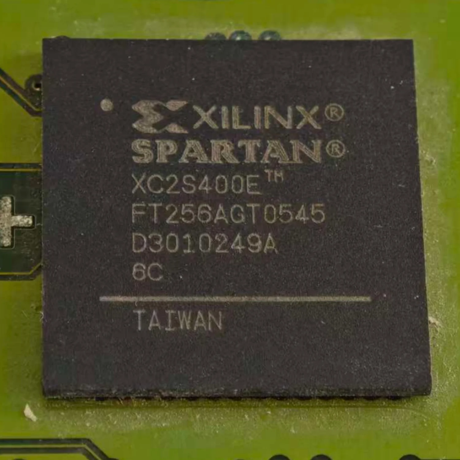 1~10pcs/lot XC2S400E-6FT256C XC2S400E-6FT256I BGA-256 XC2S400E-FT256 -FTG256 100% Brand New Original