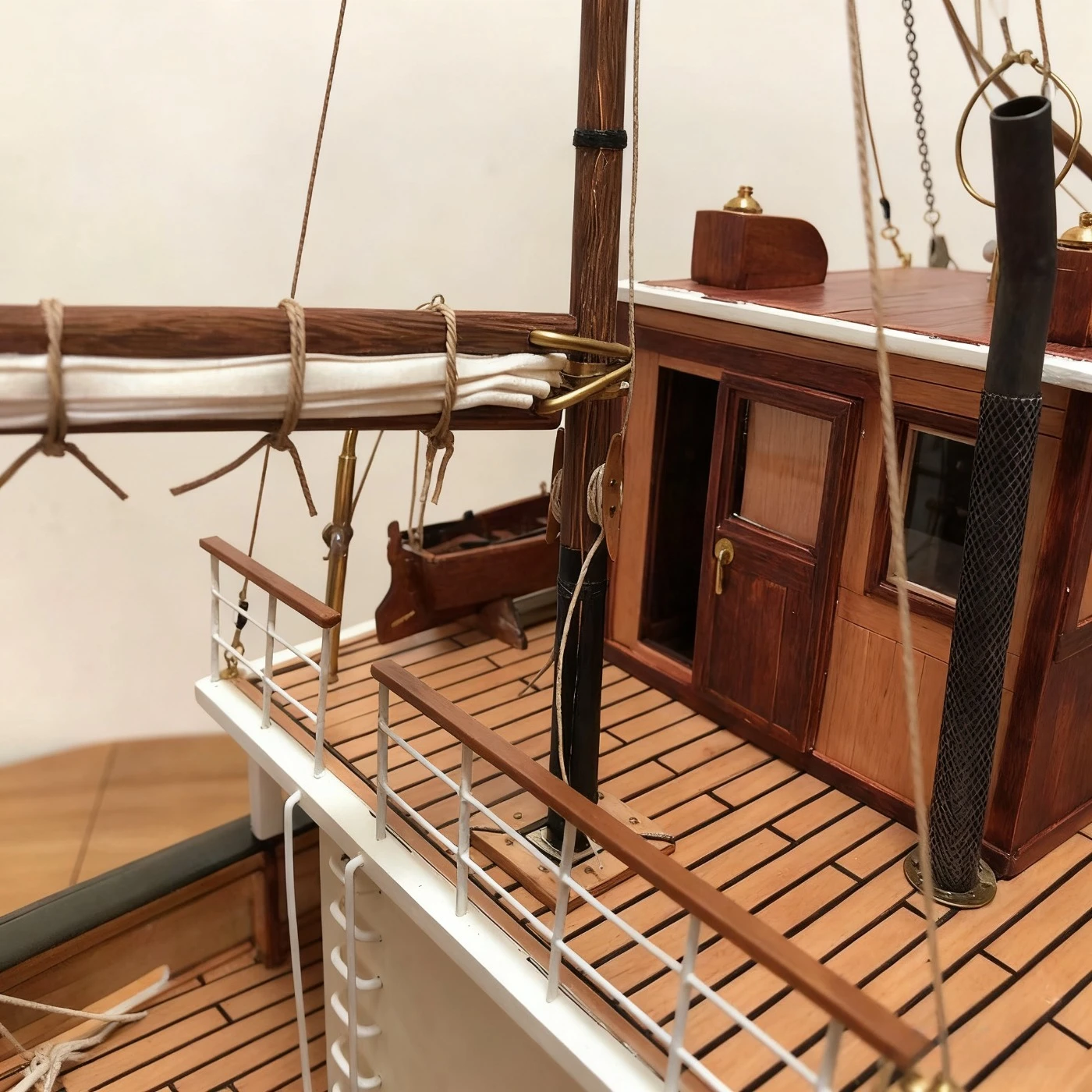 RC Ships113cm Barca da pesca Artur RC Meticolosamente realizzata in legno RC Schiffe Model Kit nave giocattolo