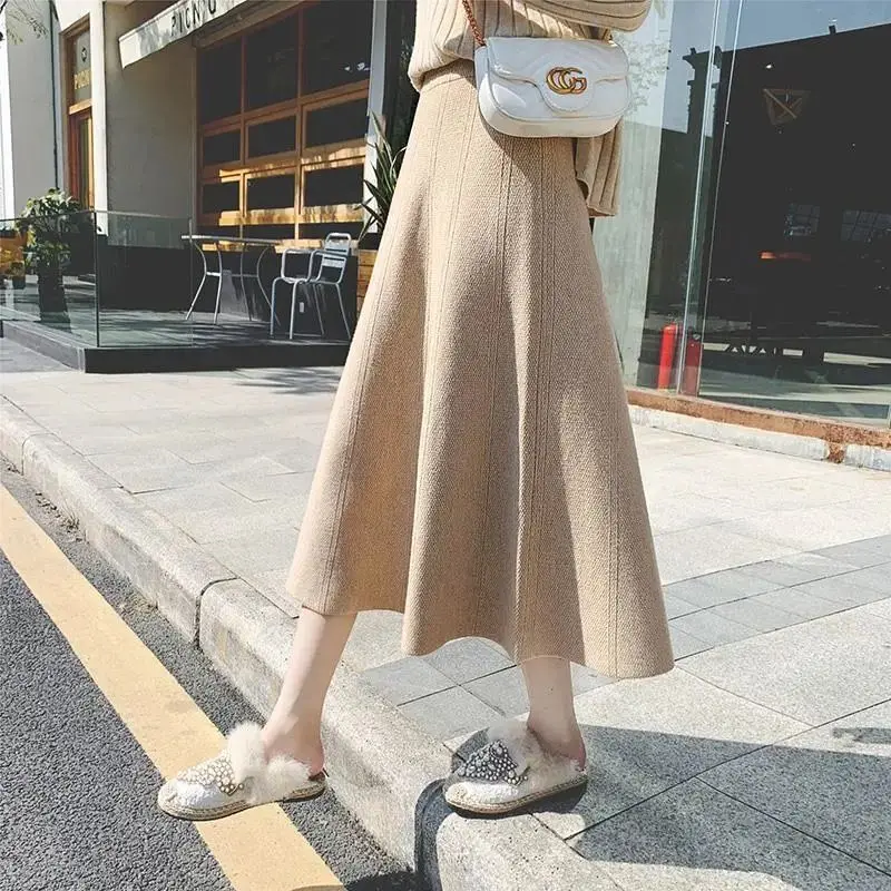 

Knitted Skirt Mid-length Korean Style Large Umbrella Skirt A-line Skirt Elastic High-waisted Wool Skirt