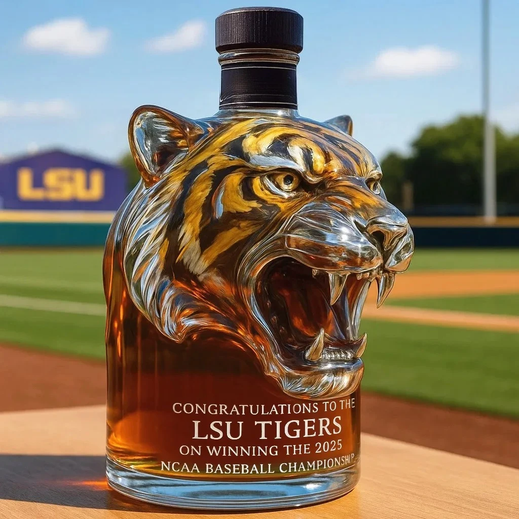 Animal Shaped Glass Whiskey Bottle Tiger Head Wine Decanter Creative Home Bar Decoration Accessory