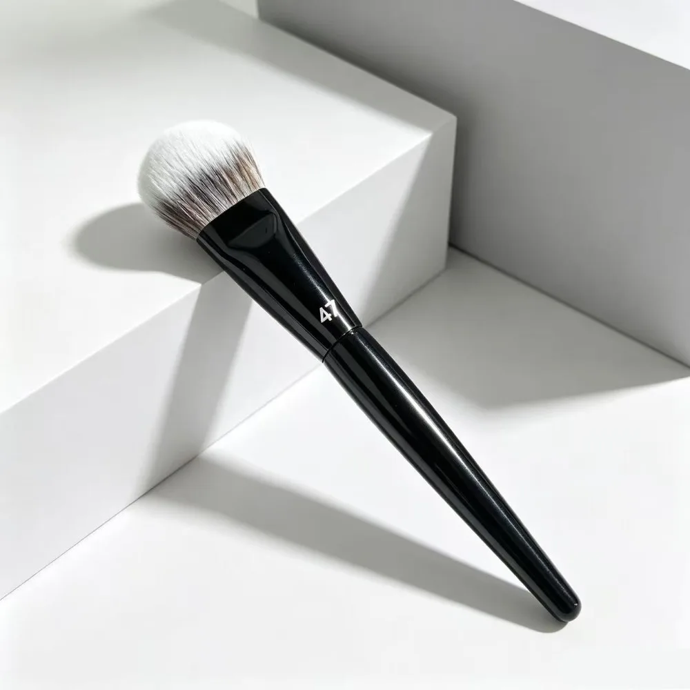 2Pcs/Set Professional Foundation Brushes 47/52 Women's Liquid Makeup Applicator Broom Head Shadow Repairing Face Base Tools